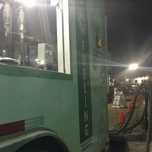 Meet your Posher, Dee